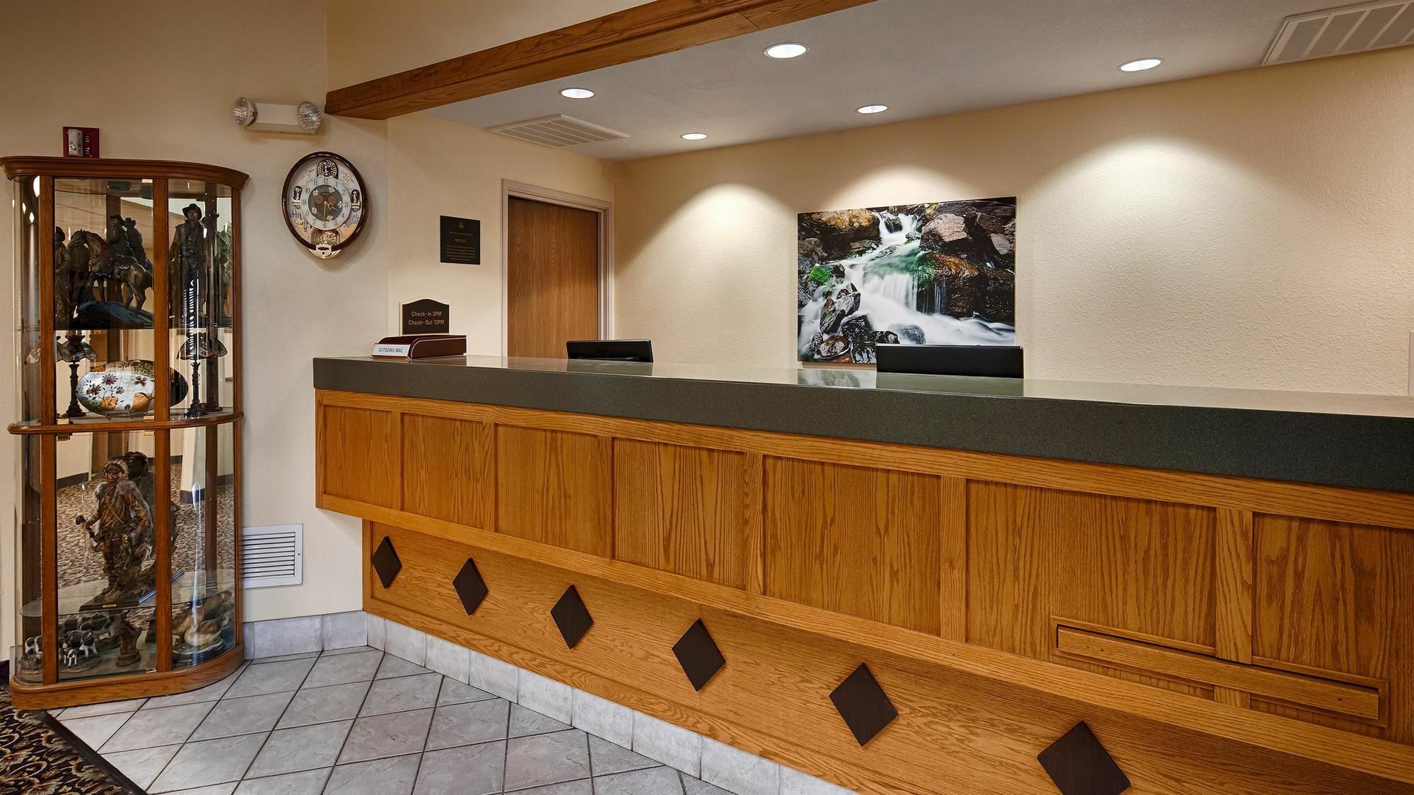Quality Inn & Suites Lawrence - University Area Екстер'єр фото